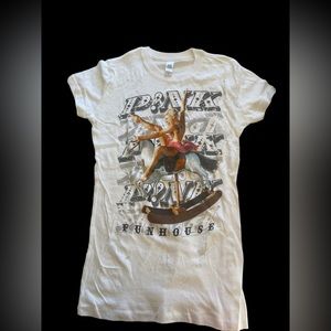 COPY - P!nk Alecia Moore Funhouse tour Shirt size small